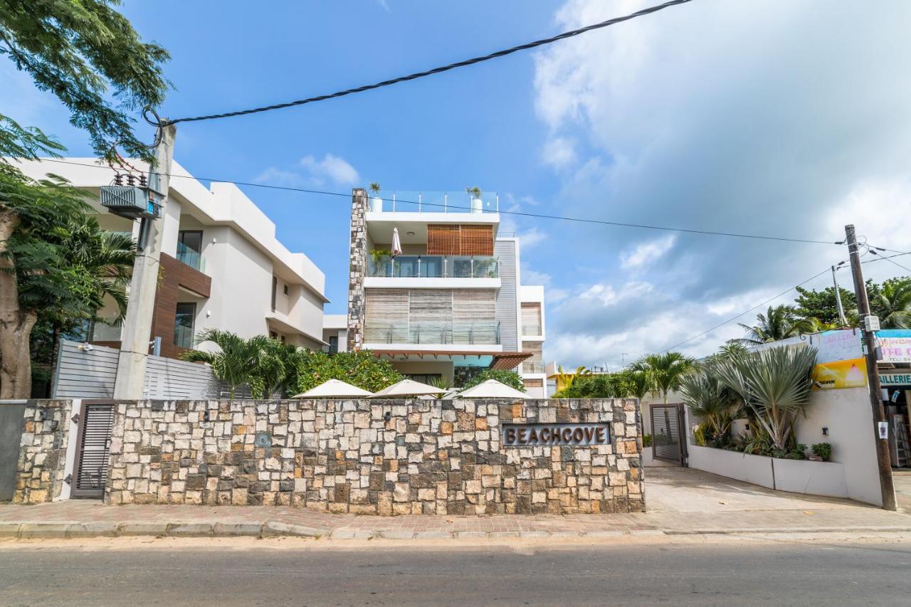 Beachcove Pereybere Beach Екстериор снимка
