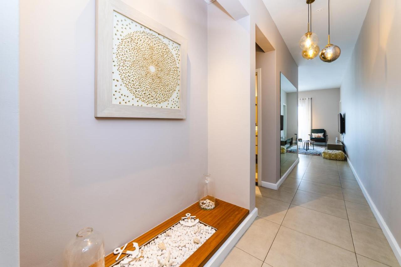 Beachcove Pereybere Beach Екстериор снимка