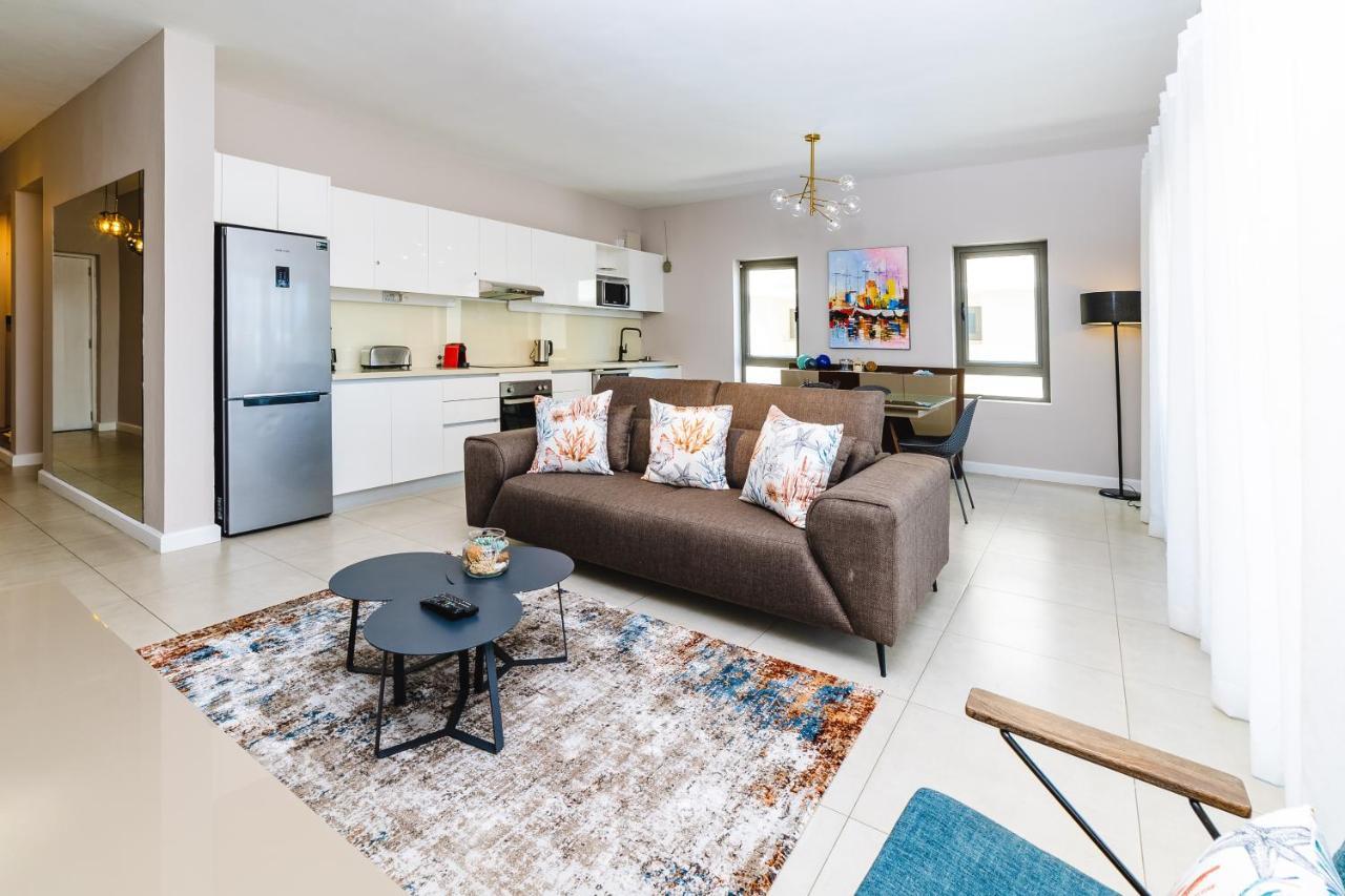Beachcove Pereybere Beach Екстериор снимка