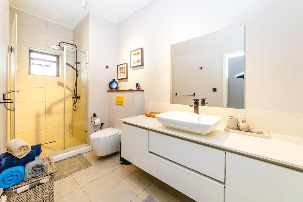 Beachcove Pereybere Beach Екстериор снимка