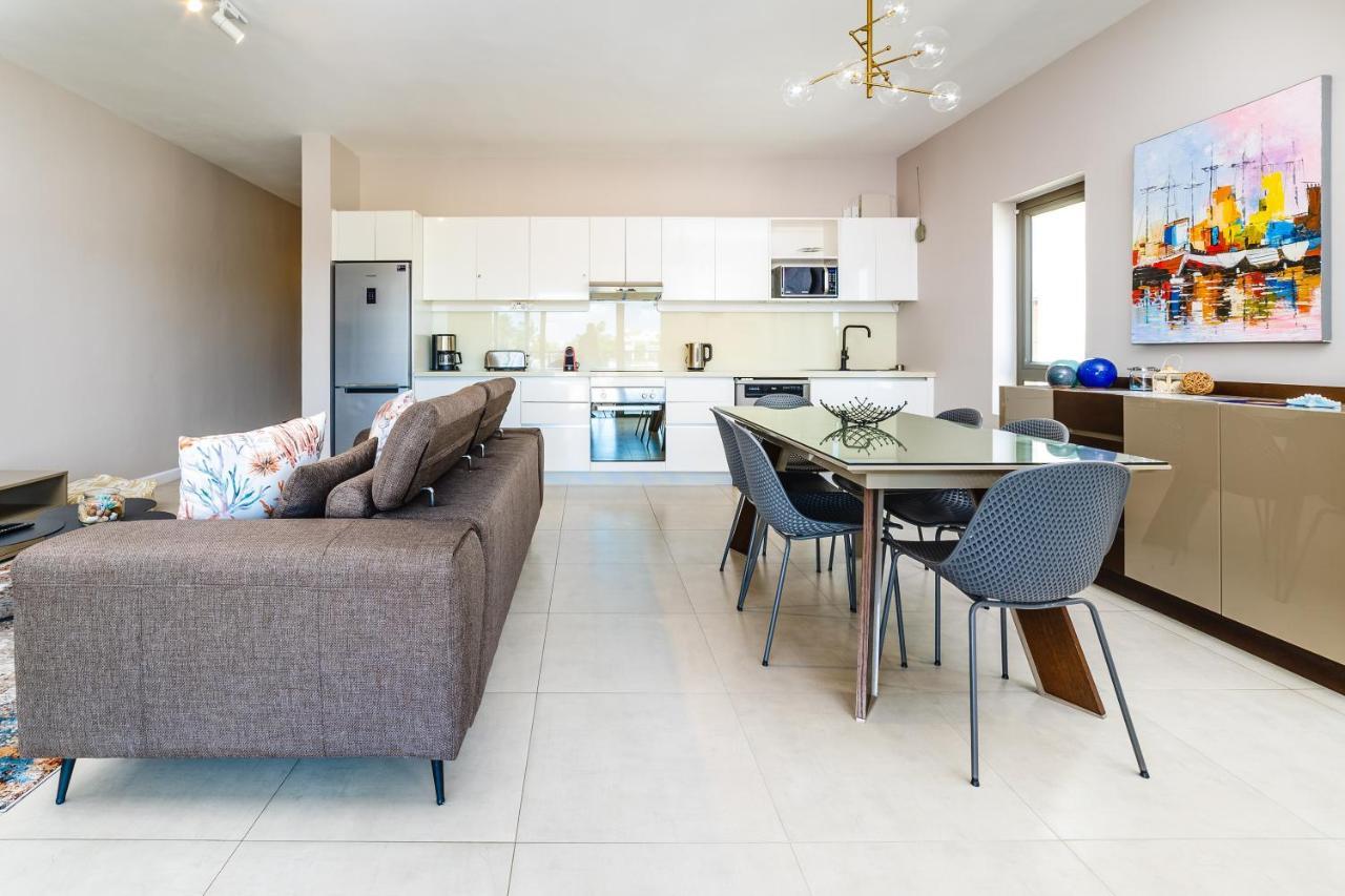 Beachcove Pereybere Beach Екстериор снимка