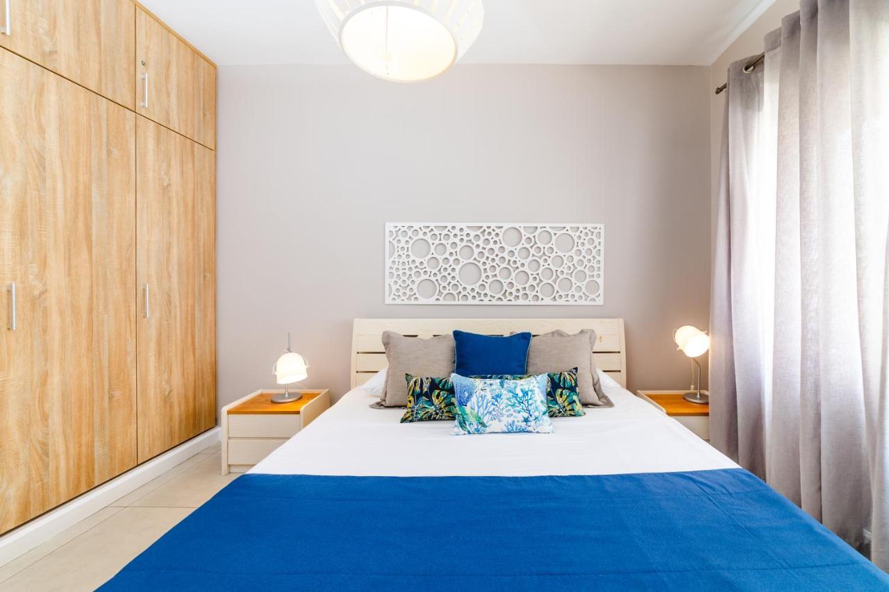 Beachcove Pereybere Beach Екстериор снимка