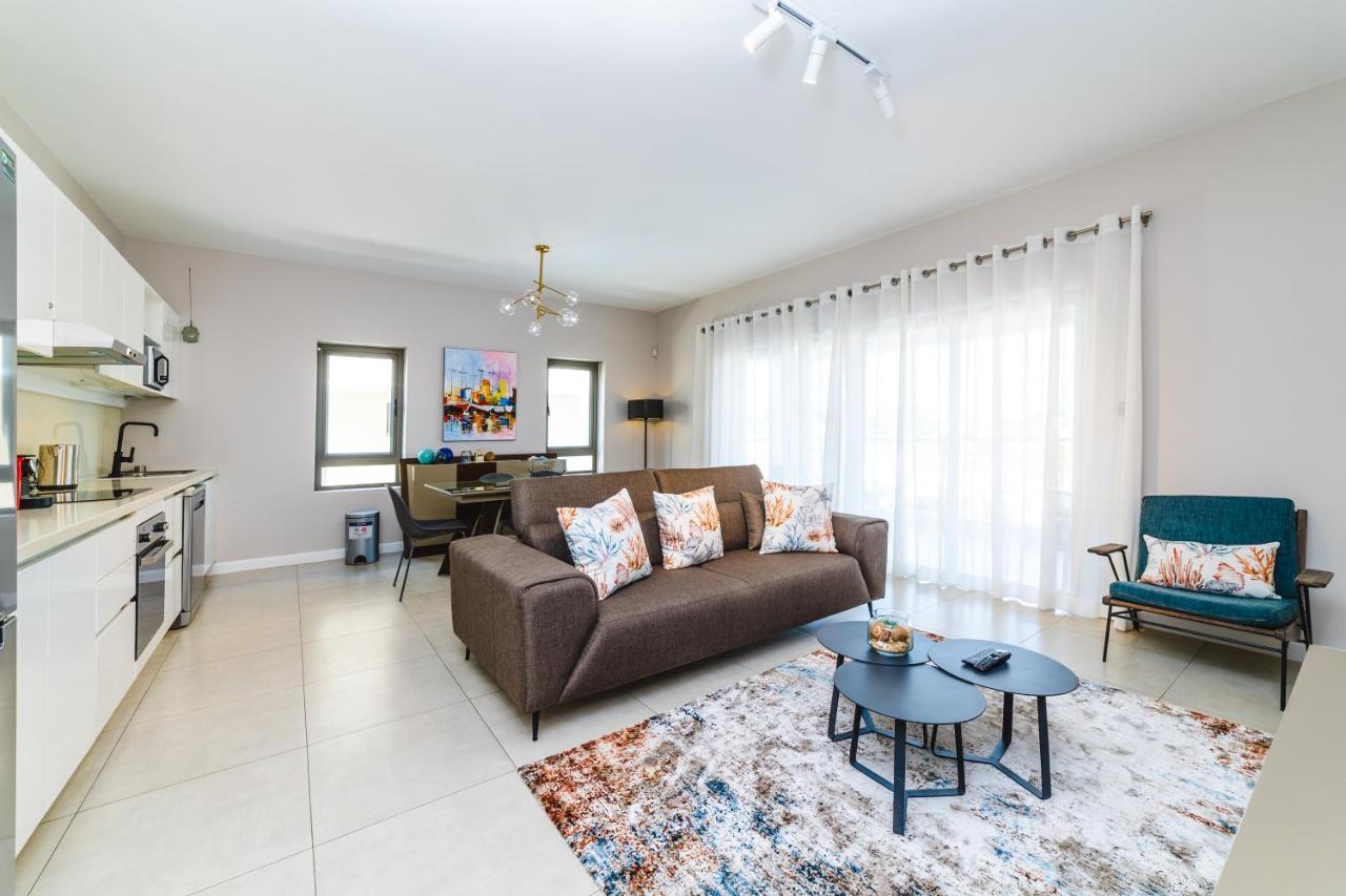 Beachcove Pereybere Beach Екстериор снимка
