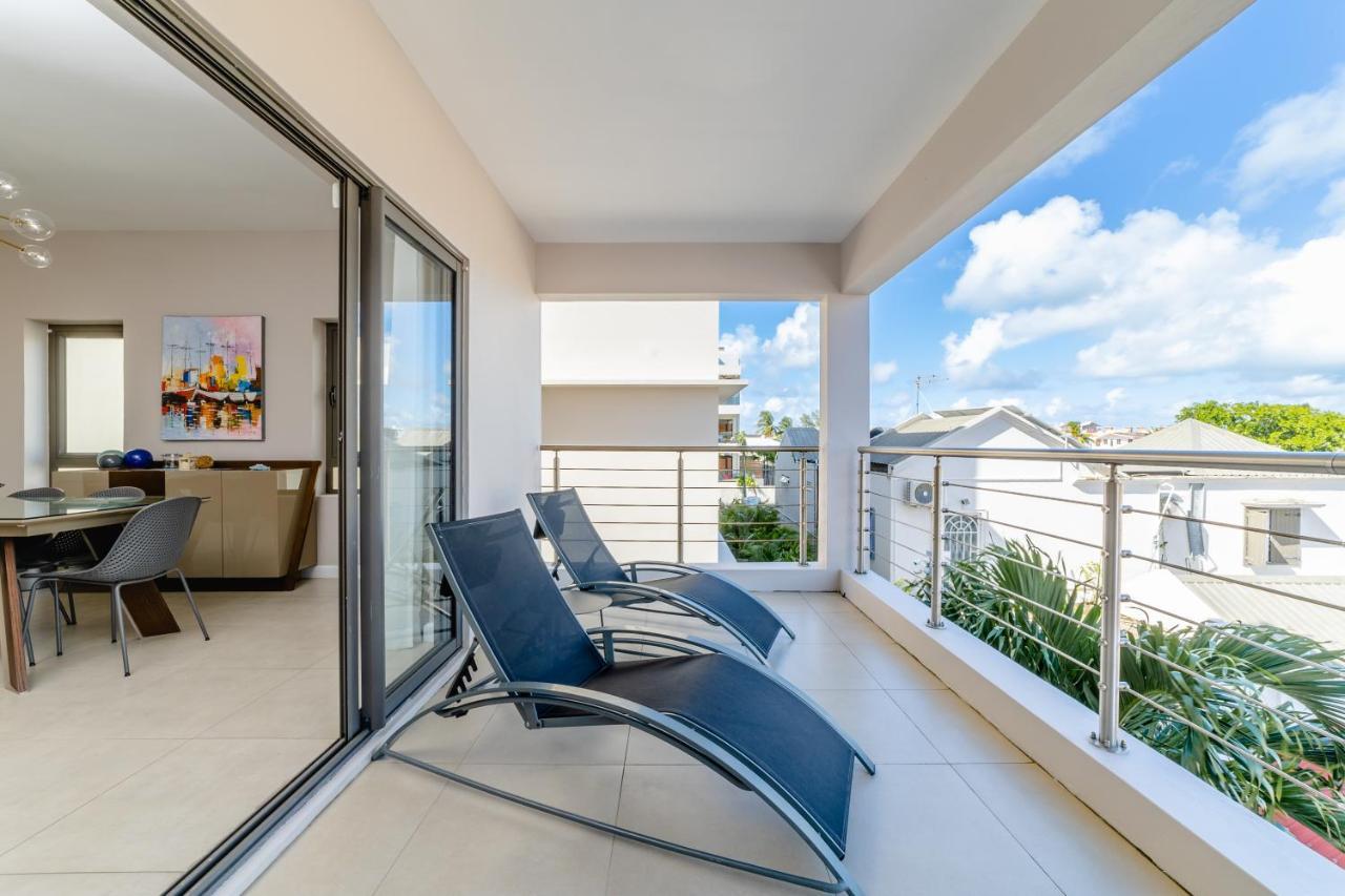Beachcove Pereybere Beach Екстериор снимка