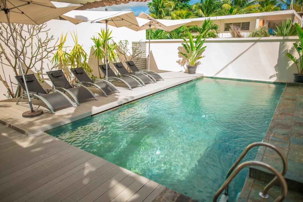 Beachcove Pereybere Beach Екстериор снимка