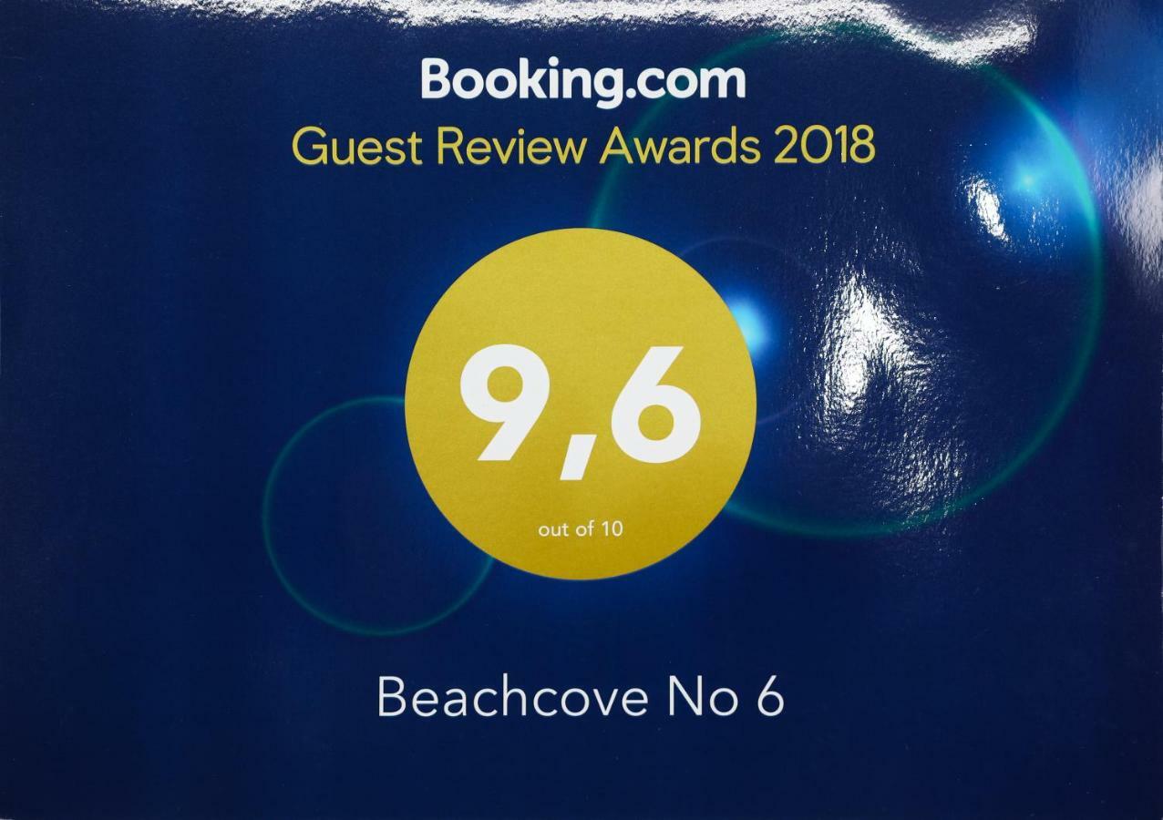 Beachcove Pereybere Beach Екстериор снимка